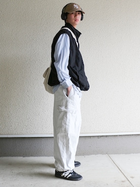 「SPINNS(スピンズ)のアイテム(ショルダーバッグ)」を使った、eeさん(メンズ・173cm)の春コーディネート