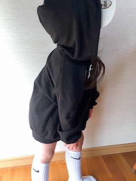 「NIKE(ナイキ)のアイテム(パーカー)」を使った、harukaさん(キッズ・110cm)の春コーディネート