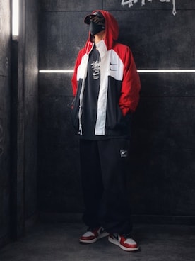 「NIKE(ナイキ)のアイテム(ナイロンジャケット)」を使った、CHdogさん(メンズ・177cm)の冬コーディネート