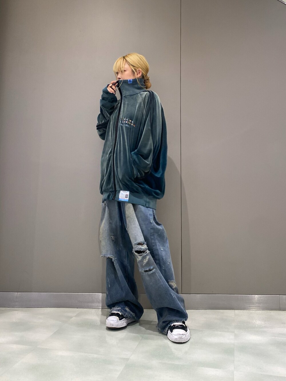 runaさんの（MIHARAYASUHIRO）を使ったコーディネートの1枚目の写真
