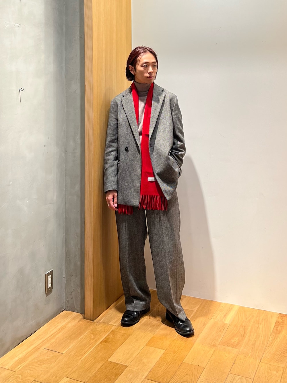 UR_SkmK.さんの「『セットアップ対応』ヘリンボーンセミダブルジャケット（URBAN RESEARCH）」を使ったコーディネートの1枚目の写真
