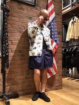 「schott(ショット)のアイテム(ネックレス)」を使った、総料理長(schottのイケオジ)さん(メンズ・170cm)の夏コーディネート