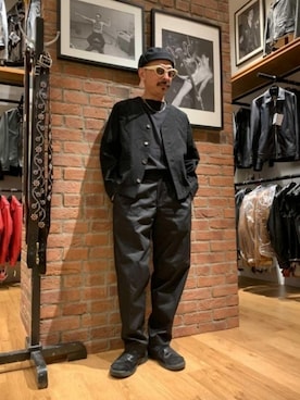 「schott(ショット)のアイテム(ネックレス)」を使った、総料理長(schottのイケオジ)さん(メンズ・170cm)の秋コーディネート