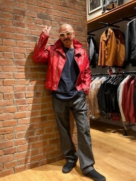 「schott(ショット)のアイテム(ネックレス)」を使った、総料理長(schottのイケオジ)さん(メンズ・170cm)の秋コーディネート