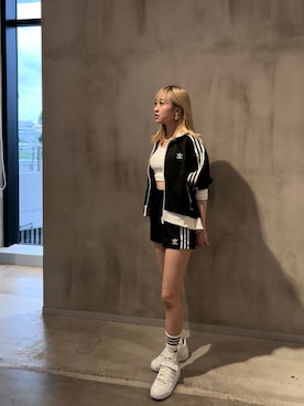 YRさんの（adidas | アディダス）を使ったコーディネート