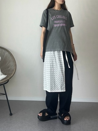 「NIKE(ナイキ)のナイキ エア マックス アイラ ウィメンズサンダル / Nike Air Max Isla Women's Sandals FJ5929-003 Black(サンダル)」を使った、haru さん(レディース・162cm)の春コーディネート