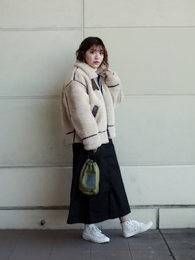 「schott(ショット)のアイテム(スカート)」を使った、AYANEさん(レディース・166cm)の秋コーディネート