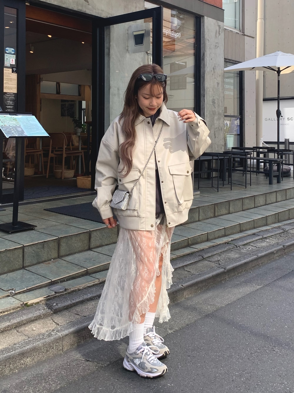 mayu さんの「レースシャーリングキャミワンピース（FOREVER 21）」を使ったコーディネートの1枚目の写真