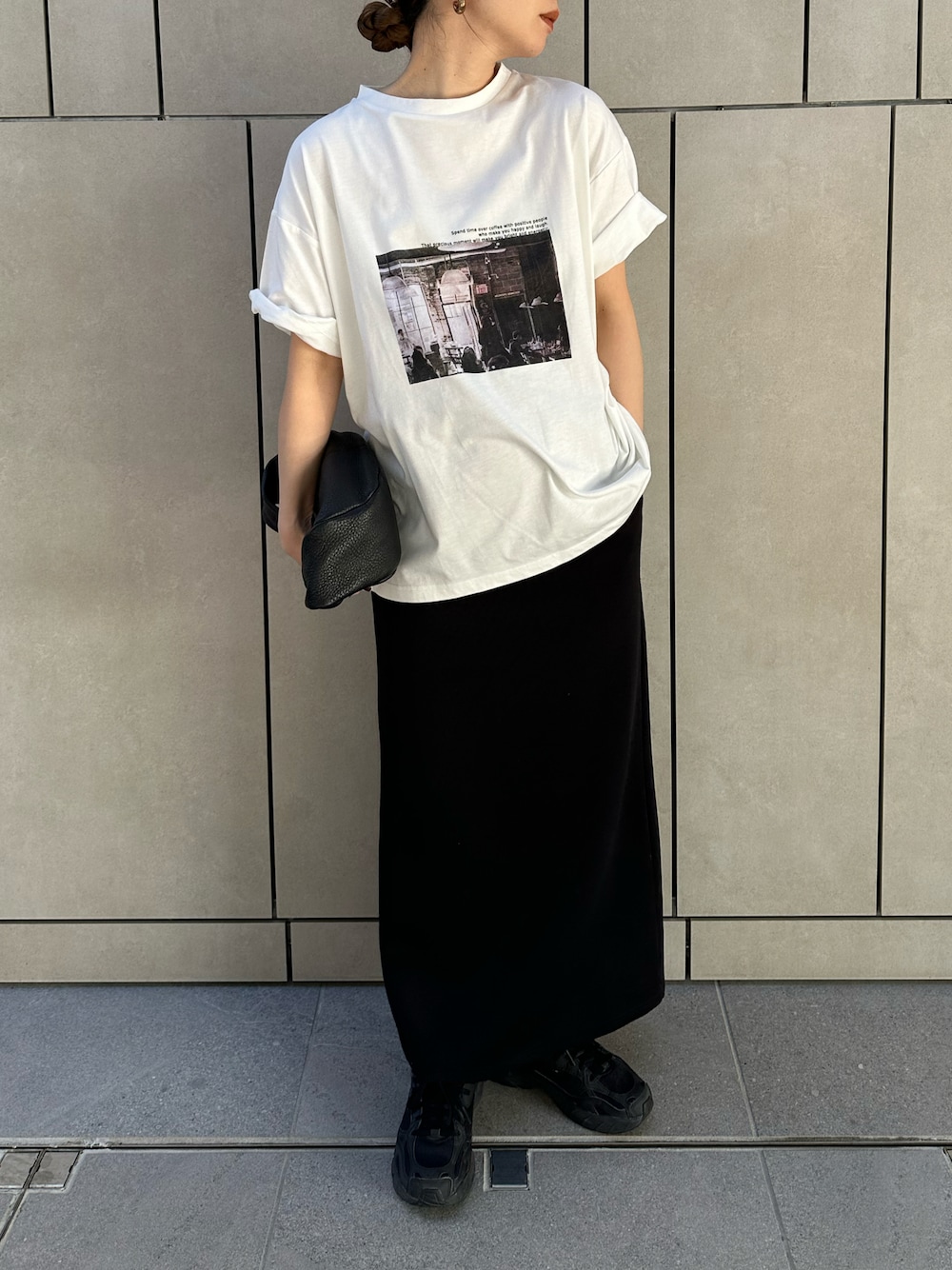 sonさんの「アソートプリントオーバーサイズTシャツ（select MOCA by son）」を使ったコーディネートの1枚目の写真