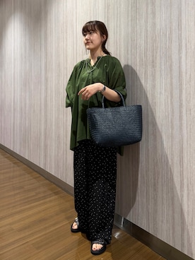 「URBAN RESEARCH DOORS(アーバンリサーチドアーズ)のアイテム(シャツ/ブラウス)」を使った、rihokoさん(レディース・159cm)の春コーディネート