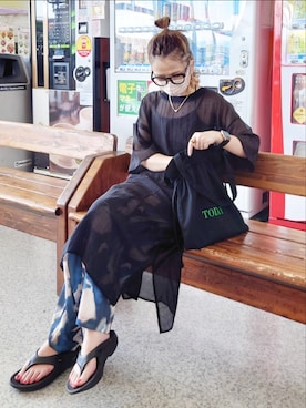 「OOFOS(ウーフォス)のアイテム」を使った、𝕪𝕦𝕚さん(レディース・155cm)の春コーディネート