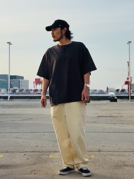 「VANS(バンズ)のアイテム(スニーカー)」を使った、いつきんぐさん(メンズ・173cm)の春コーディネート