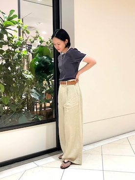 「URBAN RESEARCH(アーバンリサーチ)のパイルリンガーコンパクトTシャツ(Tシャツ/カットソー、グレー系)」を使った、オナカさん(レディース・153cm)の春コーディネート