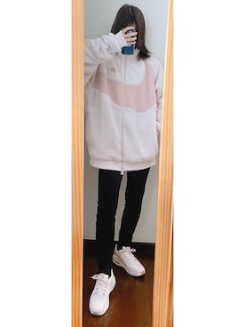 「NIKE(ナイキ)のアイテム(その他アウター)」を使った、優☺︎さん(レディース・158cm)の秋コーディネート