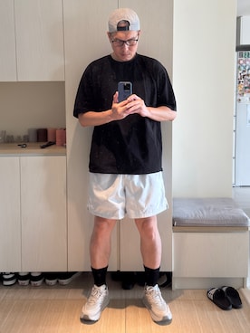 「NIKE(ナイキ)のアイテム(パンツ)」を使った、Brian HSUさん(メンズ・182cm・40代)の夏コーディネート