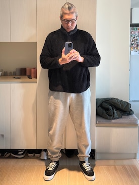 「NIKE(ナイキ)のアイテム(パンツ)」を使った、Brian HSUさん(メンズ・182cm・40代)の冬コーディネート