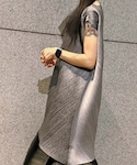 PLEATS PLEASE(プリーツプリーズ)の「トップス(チューブトップ)」