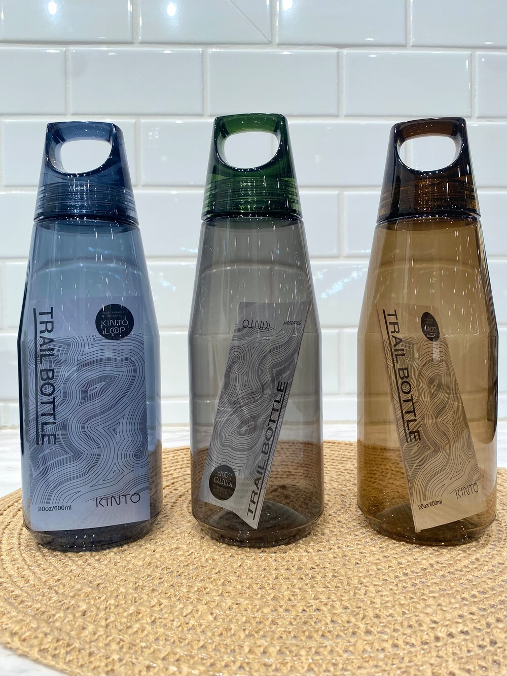 その他の掃除グッズ、その他の掃除グッズ、ホワイト系の水筒を着用したレディースの春コーディネートの5枚目の写真