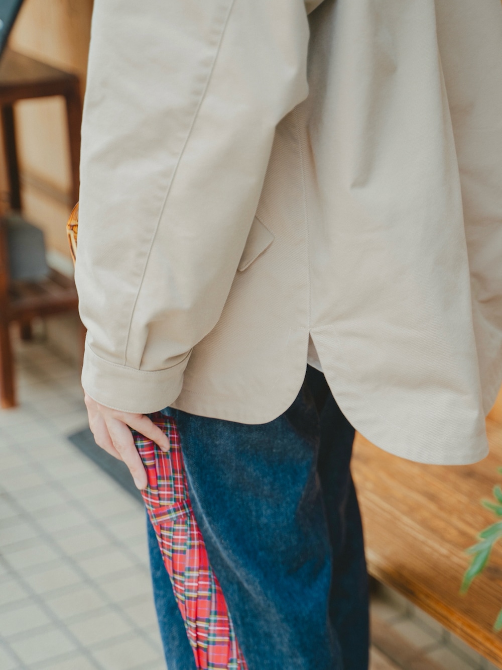 三木 克海さんの「#-52 Memory twill classic mountain parka / サイズ 2（UNFOLK）」を使ったコーディネートの5枚目の写真