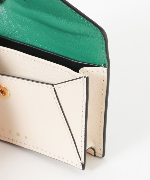 URBAN RESEARCH(アーバンリサーチ)の「MARNI Wallets(財布・レディース・ZO611/Z2L38/ZO612・-)」の6枚目の写真