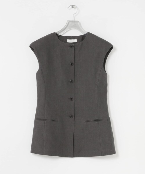 URBAN RESEARCH(アーバンリサーチ)の「AMOMENTO LINEN CURVED VEST(ベスト・レディース・KH BROWN/KHAKI・0)」の1枚目の写真