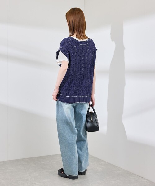ROPE' PICNIC(ロペピクニック)の「配色ステッチ透かし編みニットベスト(ベスト・レディース・オフホワイト/ベージュ/サックス・38)」の22枚目の写真
