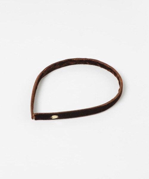 URBAN RESEARCH(アーバンリサーチ)の「IRIS47 Velvet headband(カチューシャ・レディース・black/brown/navy・-)」の2枚目の写真