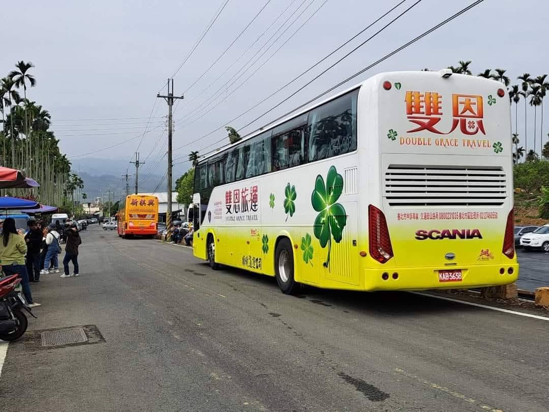 南投賞花景點|中寮粉紅山丘麝香木秘境,6000坪瑰蜜甜心玫瑰園 瑰蜜甜心玫瑰園停車