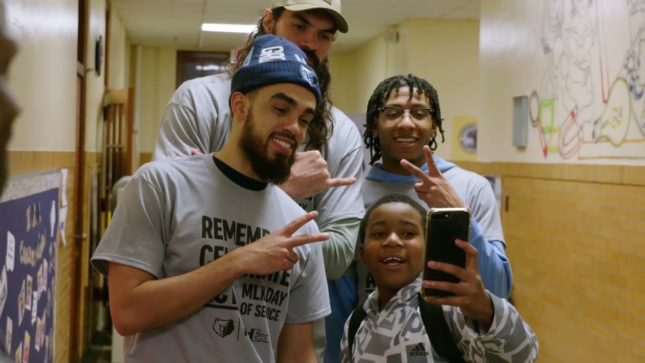 Grizzlies refurbish Springdale Elementary School | MLK Day of Service