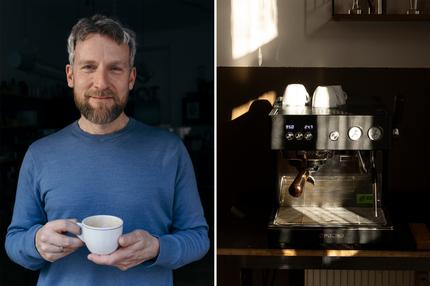 Siebträgermaschine: Christoph Koch weiß jetzt, was einen "God-Shot" ausmacht ++++++++++<br /> Autor Christoph Koch mit einer Siebträger-Maschine
