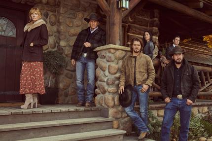 Großfamilien in der Politik: Der Dutton-Clan aus der Neowestern-Serie Yellowstone bekämpfen auf ihrer riesigen Rinderfarm in Montana jeden, der ihnen das Land wegnehmen will.