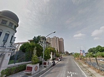 雄崗布拉格