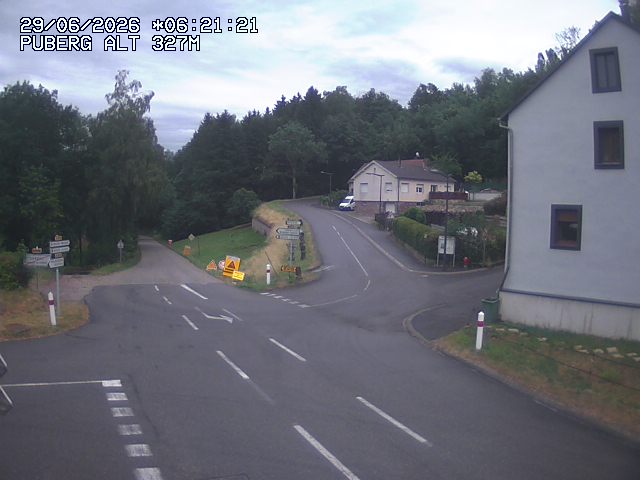 Webcam routière au niveau du col de Puberg à la jonction entre la D919 et la D935 à Rosteig, en Alsace, à 327 mètres d'altitude