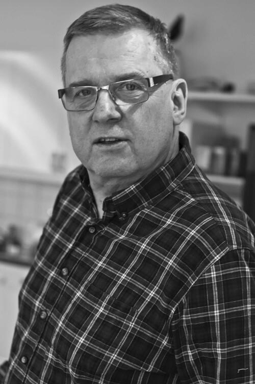 Fotografi portrait http://isroi.com