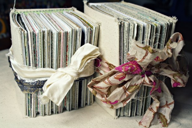 Handmade Art Journals: Junquemail Contessa - Upcycled Materials (Bookbinding)