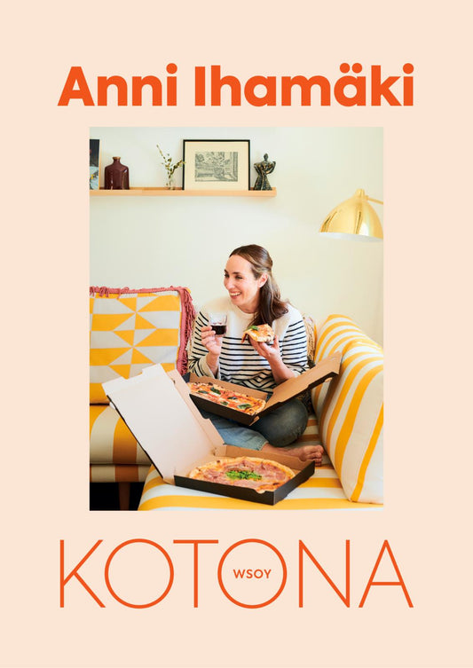 Etukansi. Anni Ihamäki. Kotona (signeerattu).