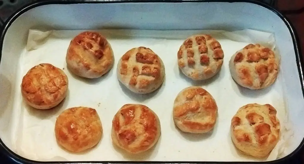 burgonyapogacsa tepsiben