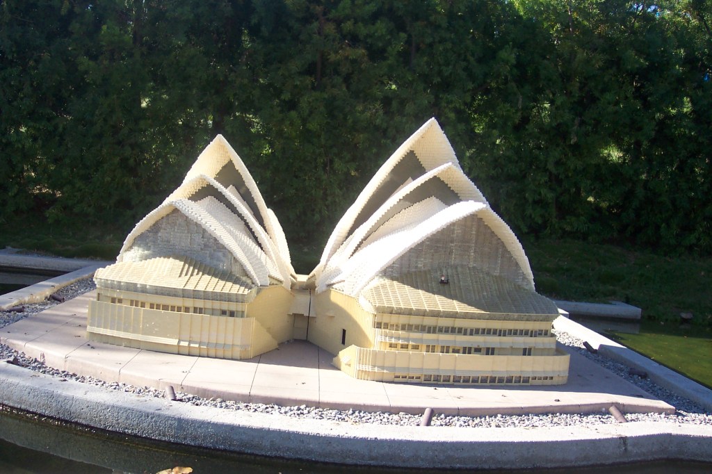 Sydney Opera House made from white Lego blocks.