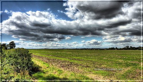 P1010520_18_19_tonemapped again