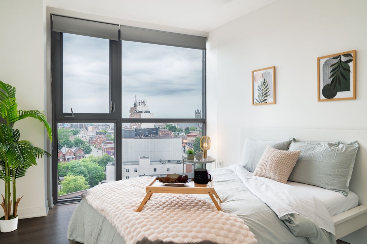_DSC2335-HDR unity point bedroom at student housing kingston