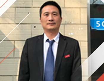 八维职业学校建筑专业讲师郑老师