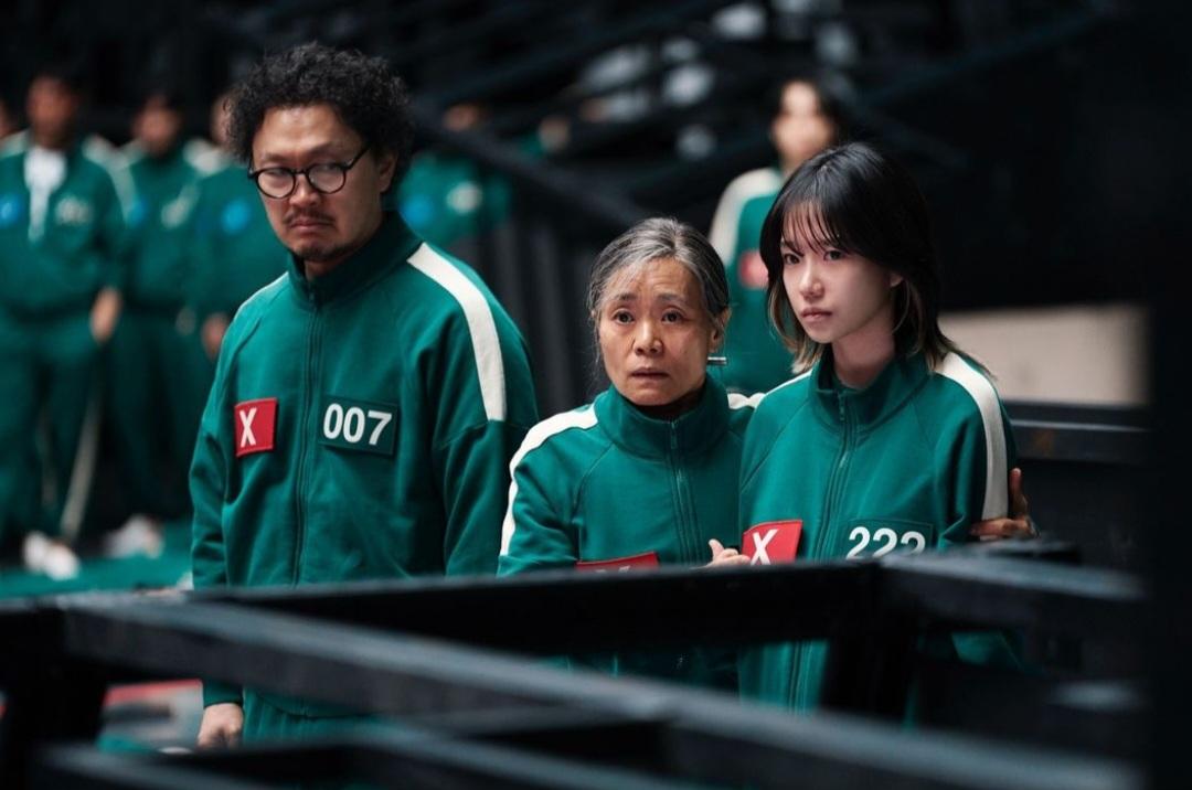 Jo Yuri, Yang Dong-geun, and Kang Ae-shim in Chinguwa Jeok (2024)