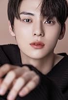 Hwang Min-hyun