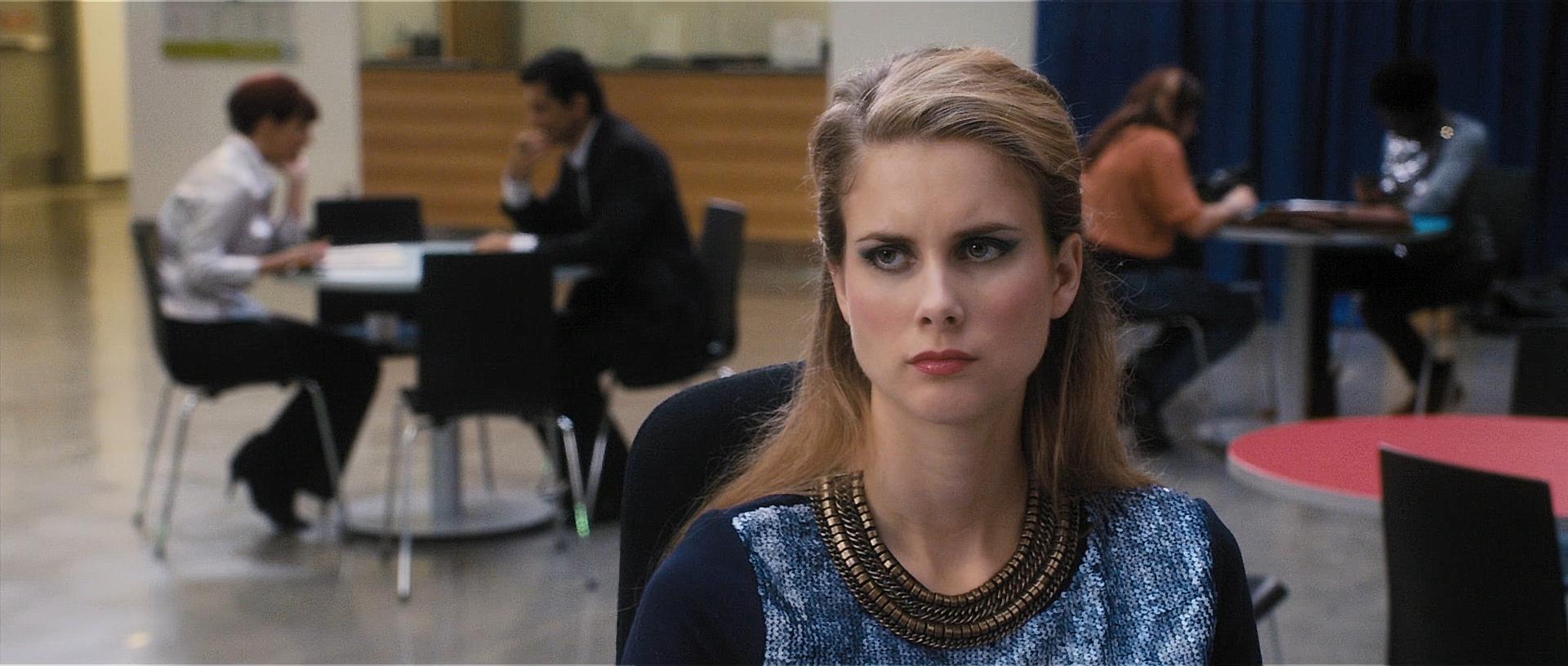 Leanne Lapp in Nada é o que Parece (2013)