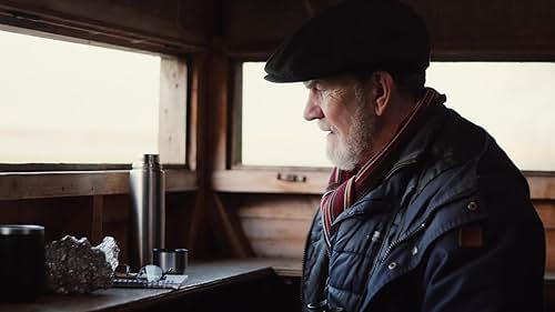 On Christmas Day, two rival birdwatchers desperate for some solitary spotting find themselves in the same hide, and their bitterness towards each other resurfaces.