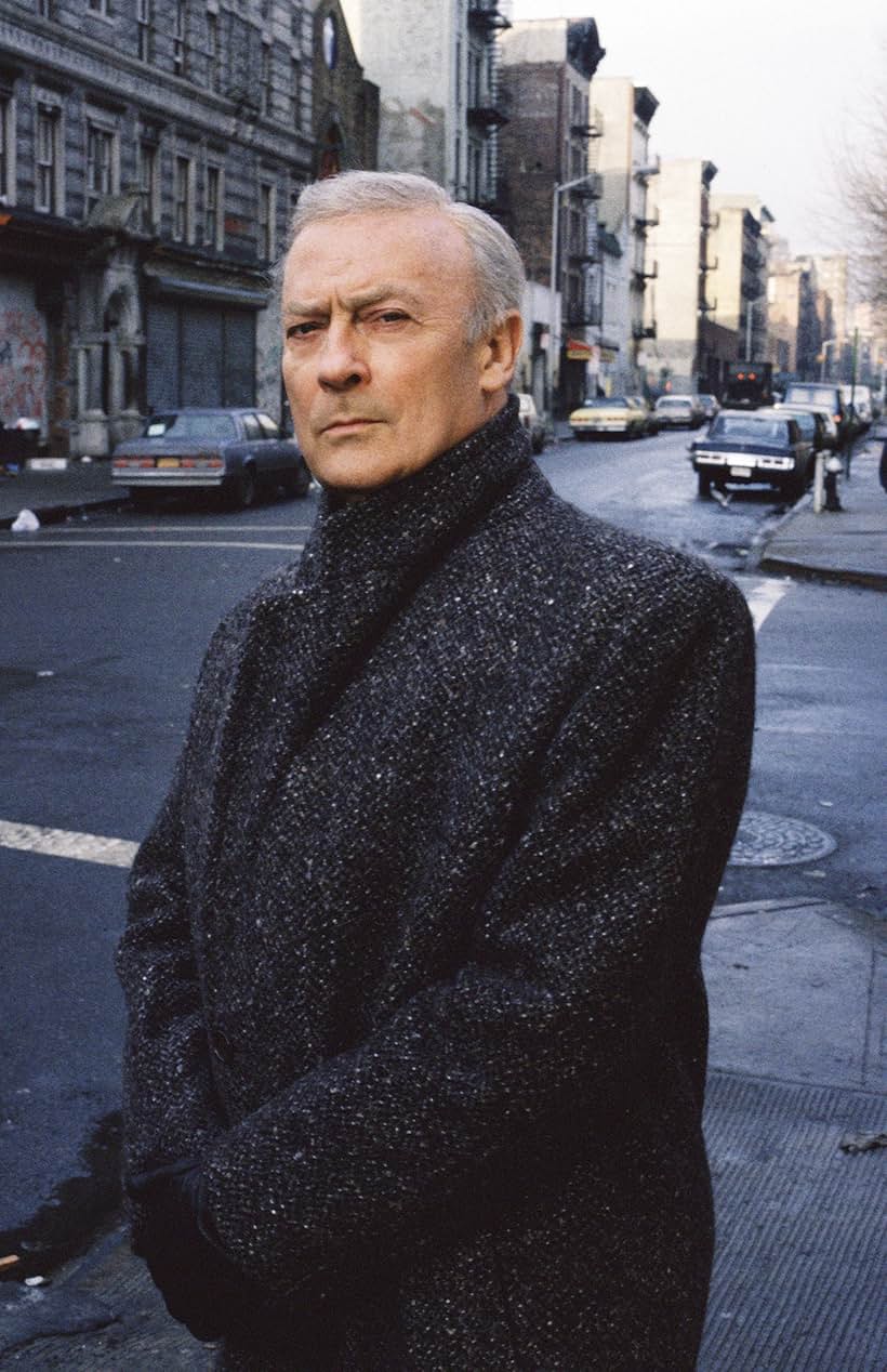 Edward Woodward in The Equalizer (1985)