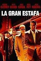 Brad Pitt, George Clooney, Julia Roberts, Matt Damon, and Andy Garcia in La gran estafa (2001)