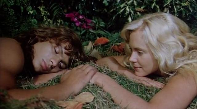 Andrea Goldman and Mark Gregory in Adán y Eva, la primera historia de amor (1983)