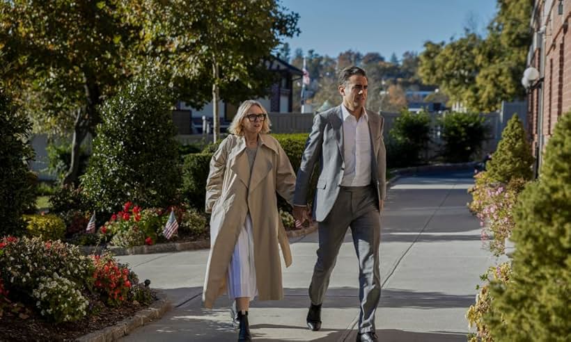 Bobby Cannavale and Naomi Watts in The Watcher (2022)