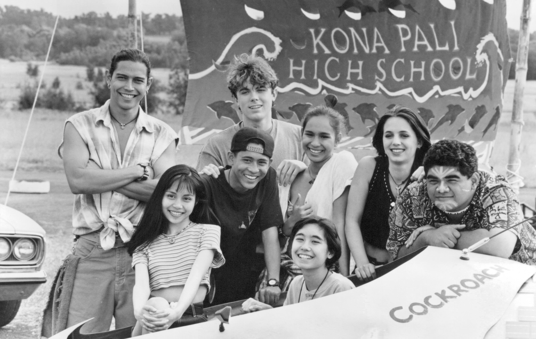 Casey Affleck, Dionysio Basco, J. Moki Cho, Eliza Dushku, Anthony Ruivivar, and Sara Tanaka in Race the Sun (1996)